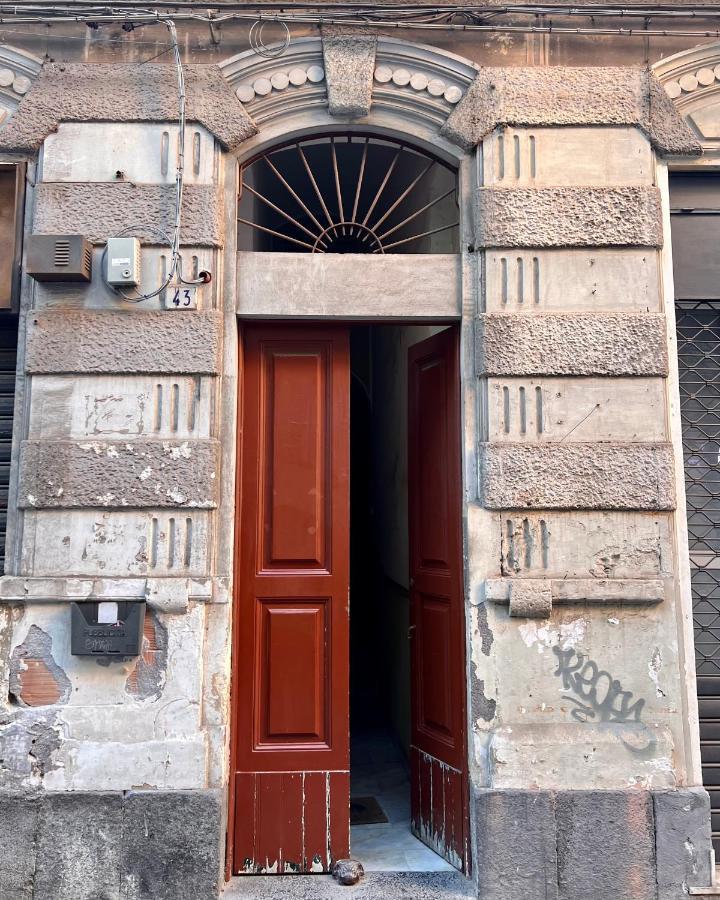 Grottebianche - Sicilian Apartment คาตาเนีย ภายนอก รูปภาพ