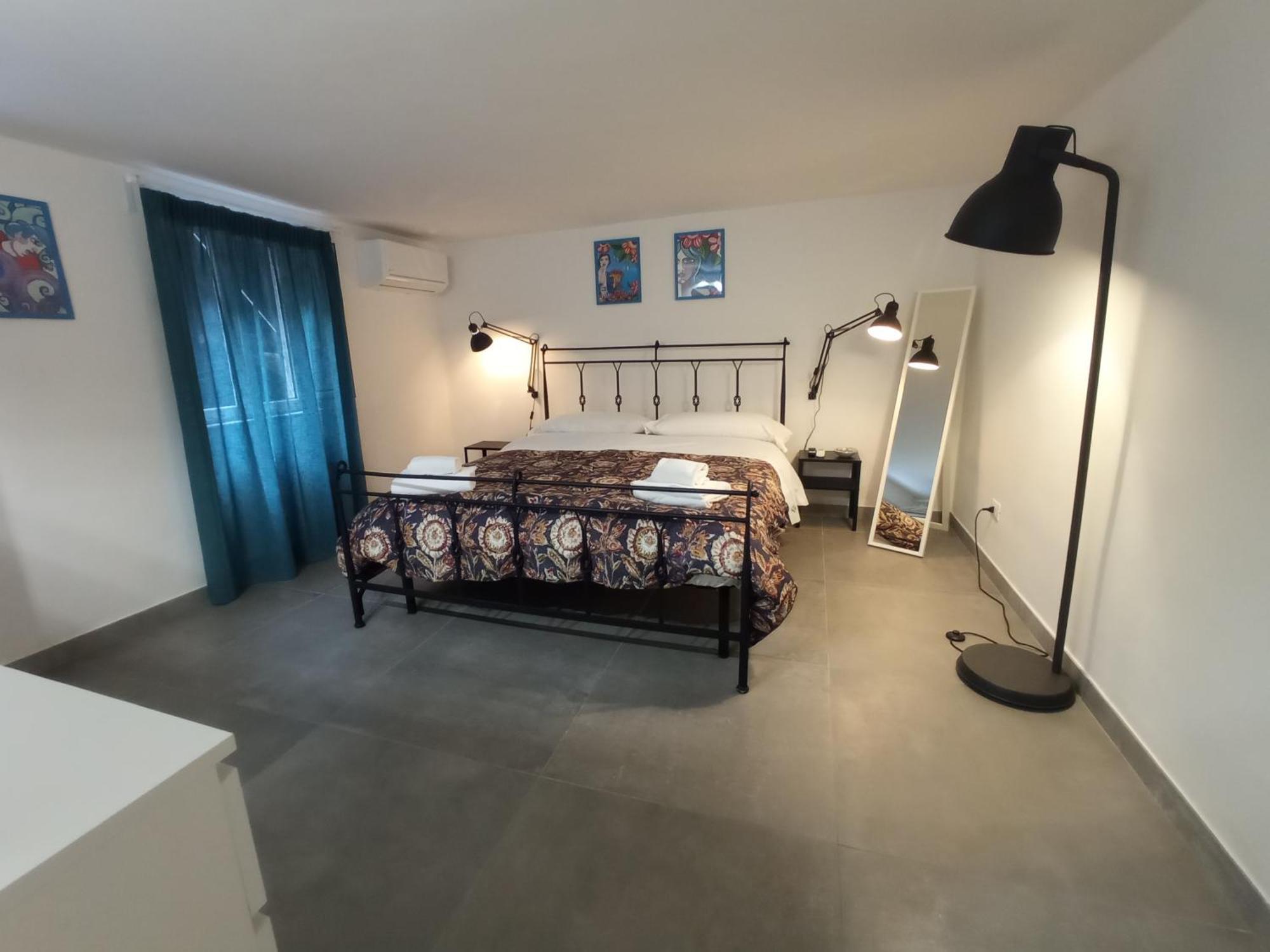 Grottebianche - Sicilian Apartment คาตาเนีย ภายนอก รูปภาพ